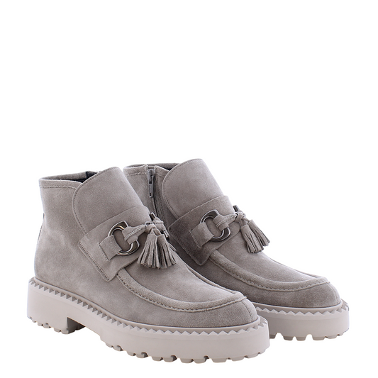 Freda Kennel & Schmenger