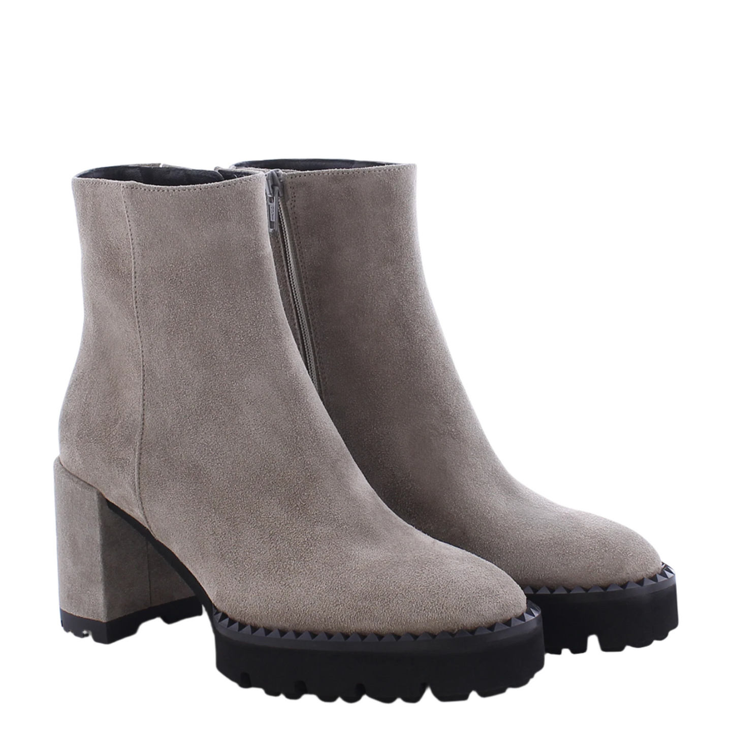 Kate Kennel & Schmenger