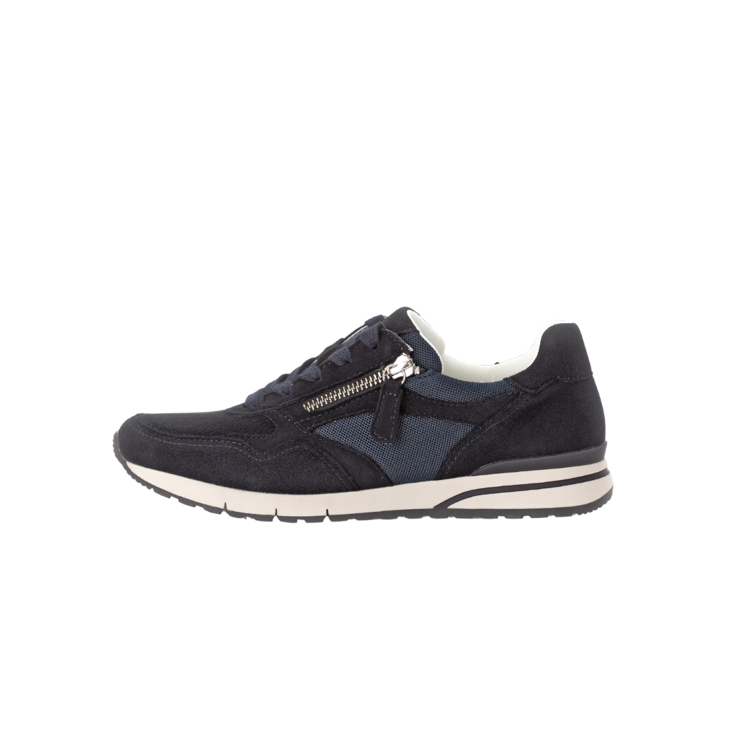 Peace trainer by Gabor