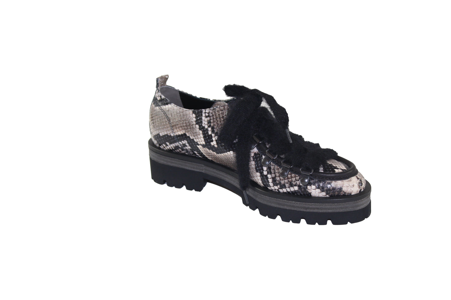 Becca Kennel & Schmenger